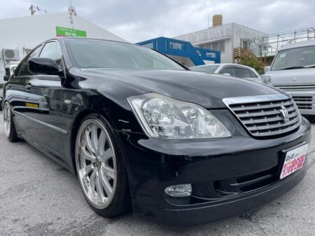 TOYOTA Crown Royal Saloon G [1213]