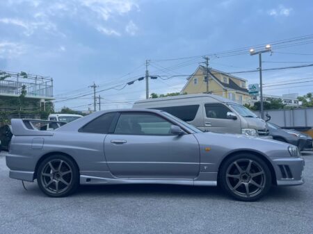 NISSAN Skyline 25GT Coupe [9999]